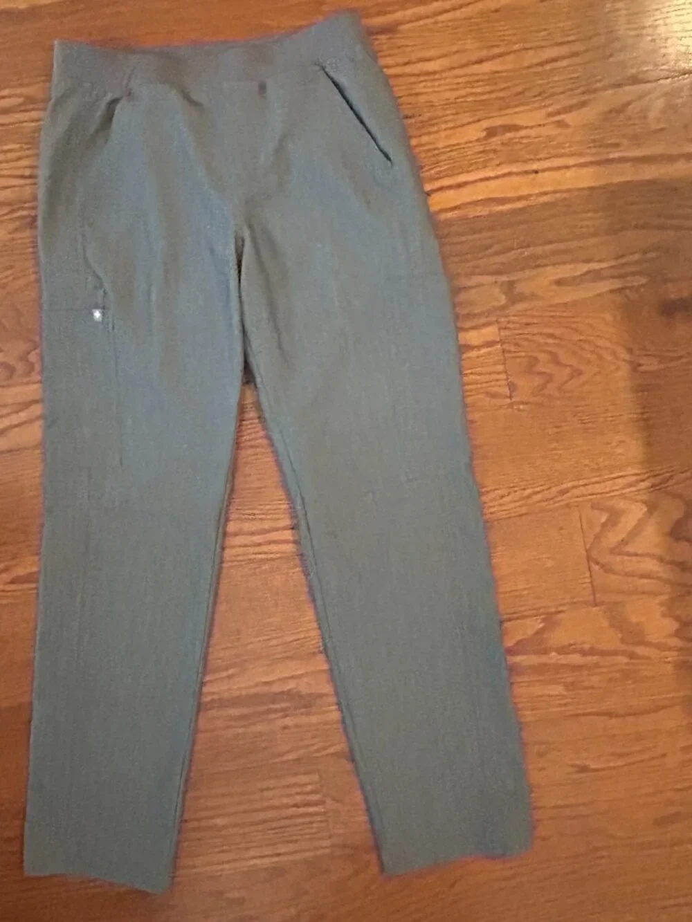 Figs Axim Straight-Leg Cargo Scrub Pant Mens Size Medium Medical Dental Vet